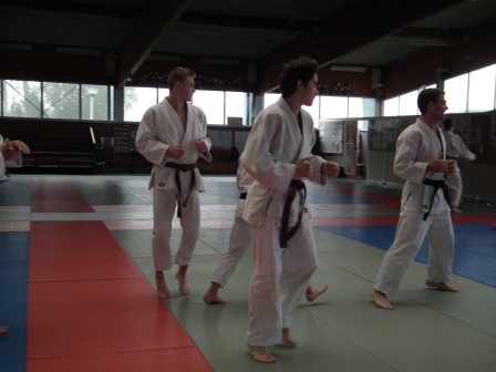 échauffement avant le stage de jujitsu