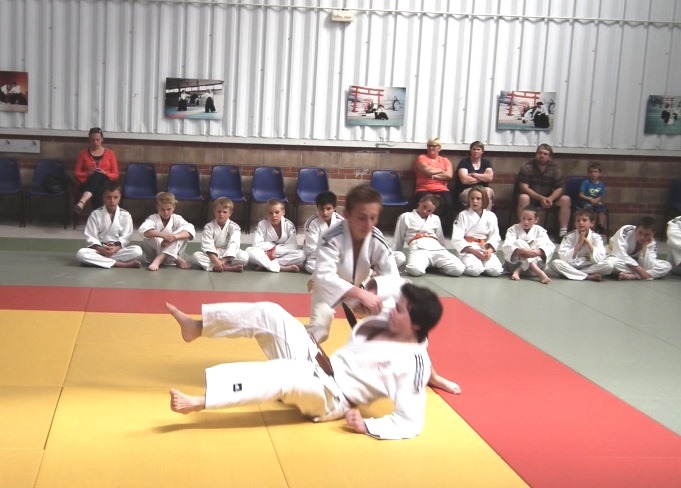 E - Démonstration jujitsu par Axel et Aymeric (15)